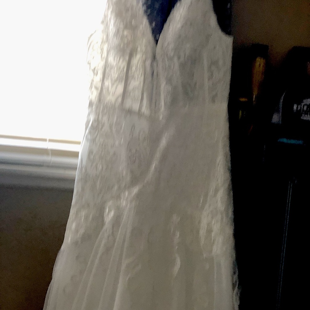 Wedding dress